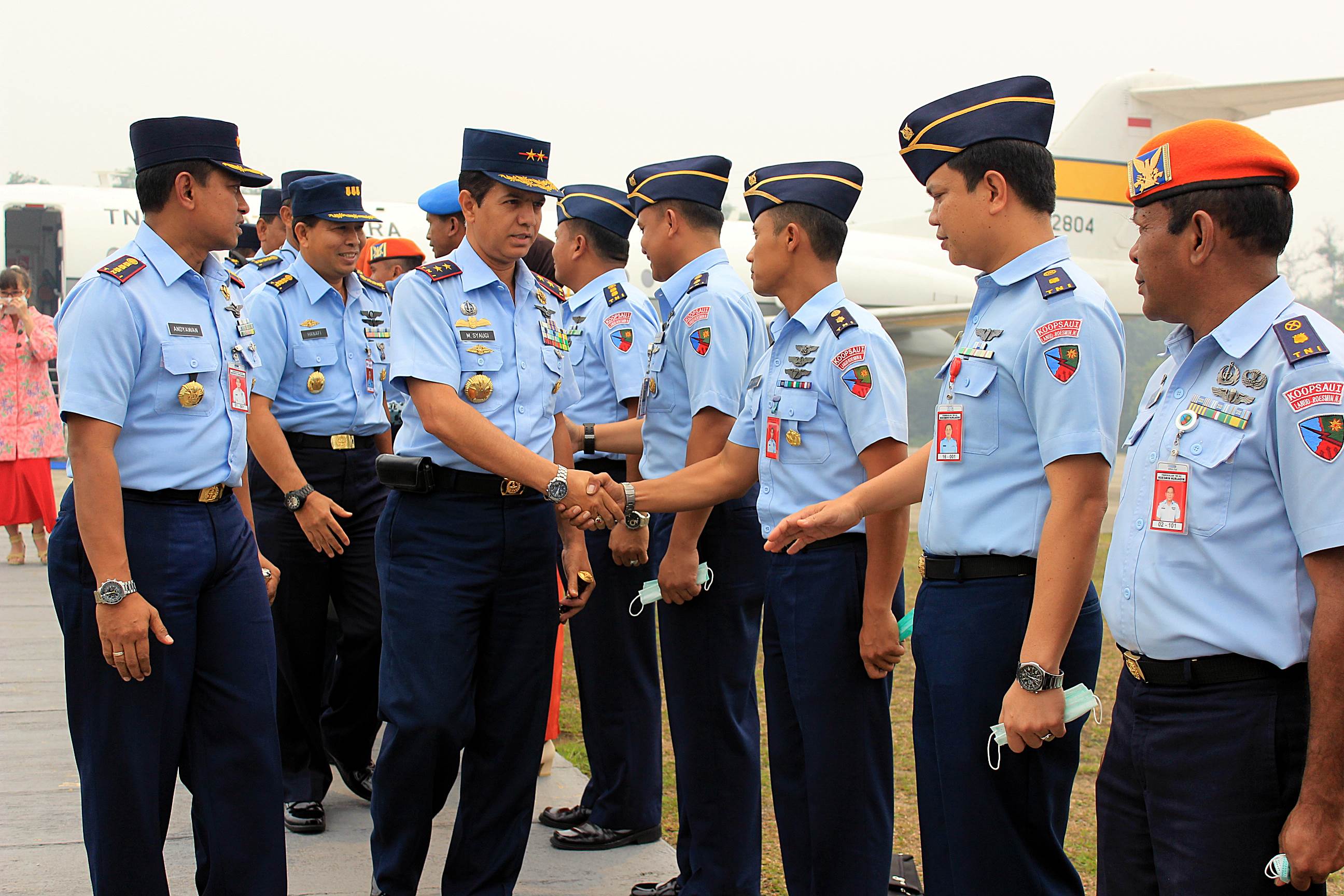 Pembangunan Skadron Udara 16 Lanud Roesimin Nurjadin Ditinjau Pangkoopsau I Marsda TNI 